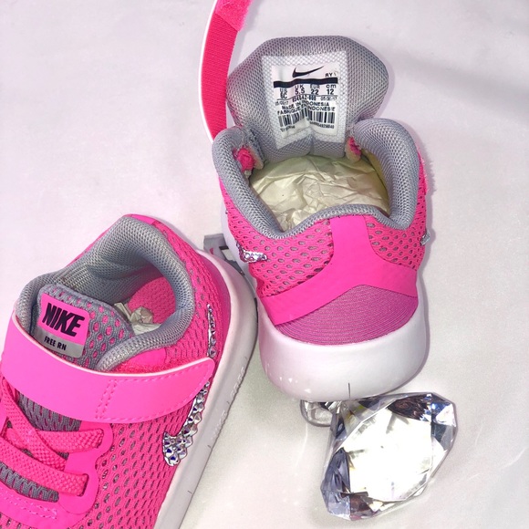 SOLD 💎 Bling Nike Free Run toddler girls size 6c - Picture 4 of 8
